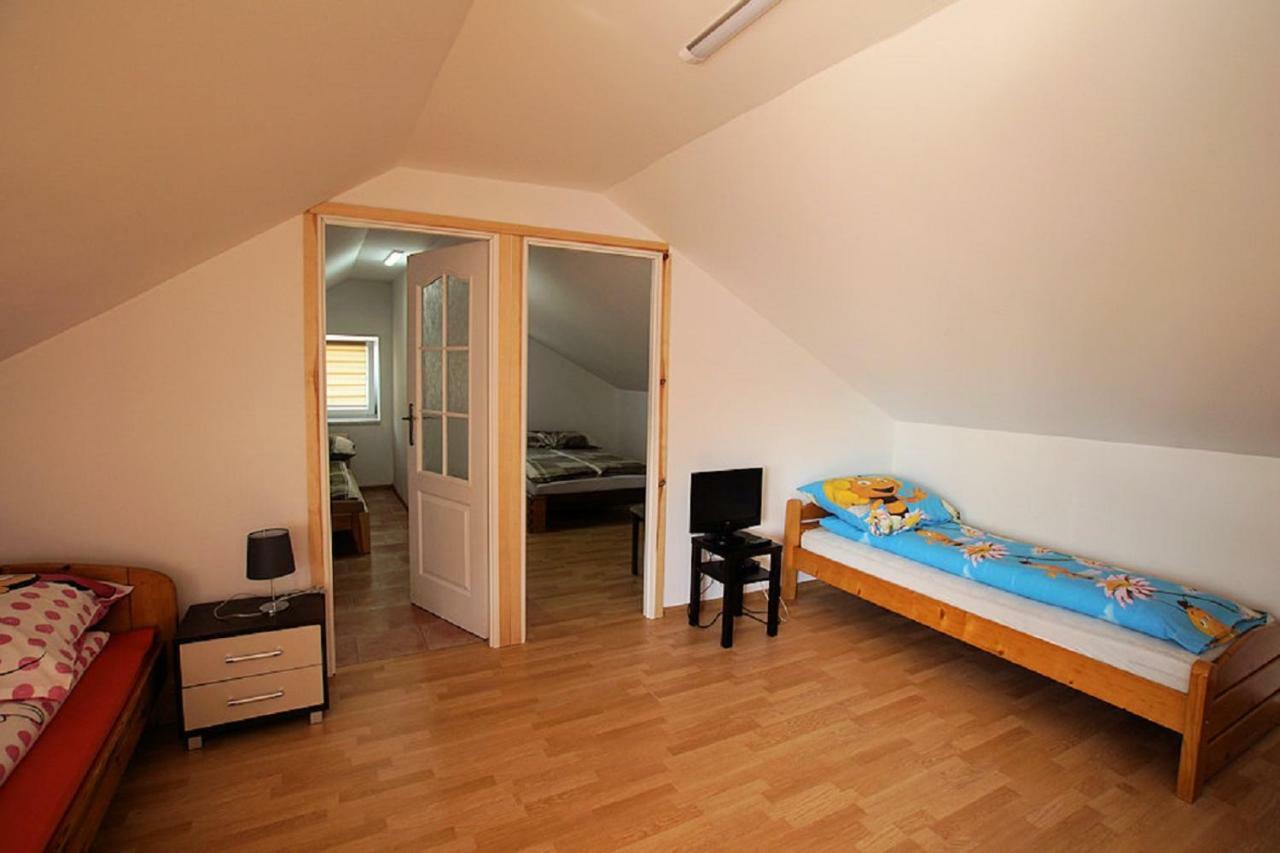 Agroturystka Na Polanie Apartment Swieta Katarzyna  Ngoại thất bức ảnh