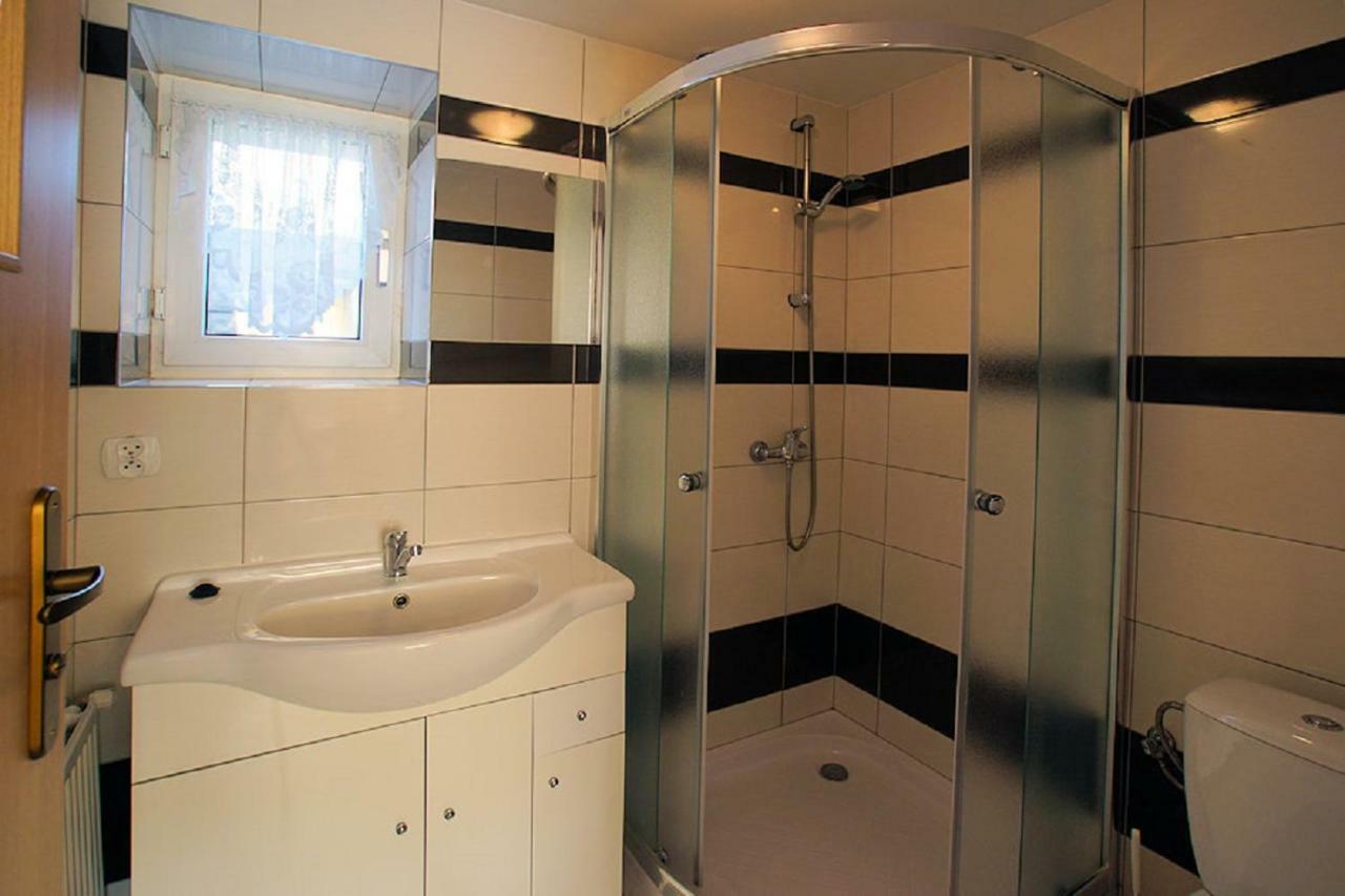 Agroturystka Na Polanie Apartment Swieta Katarzyna  Ngoại thất bức ảnh