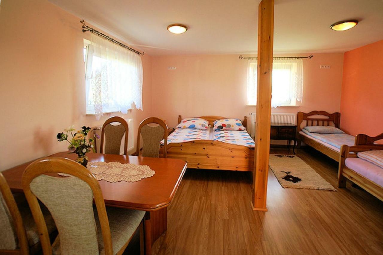 Agroturystka Na Polanie Apartment Swieta Katarzyna  Ngoại thất bức ảnh