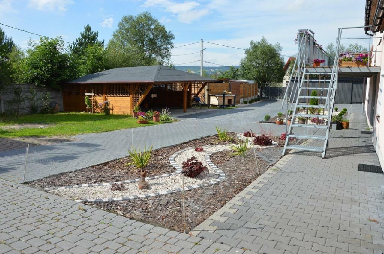 Agroturystka Na Polanie Apartment Swieta Katarzyna  Ngoại thất bức ảnh