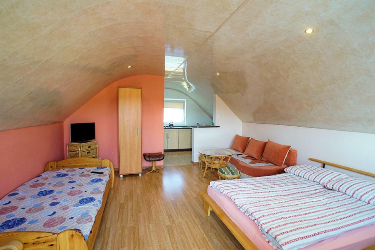 Agroturystka Na Polanie Apartment Swieta Katarzyna  Ngoại thất bức ảnh